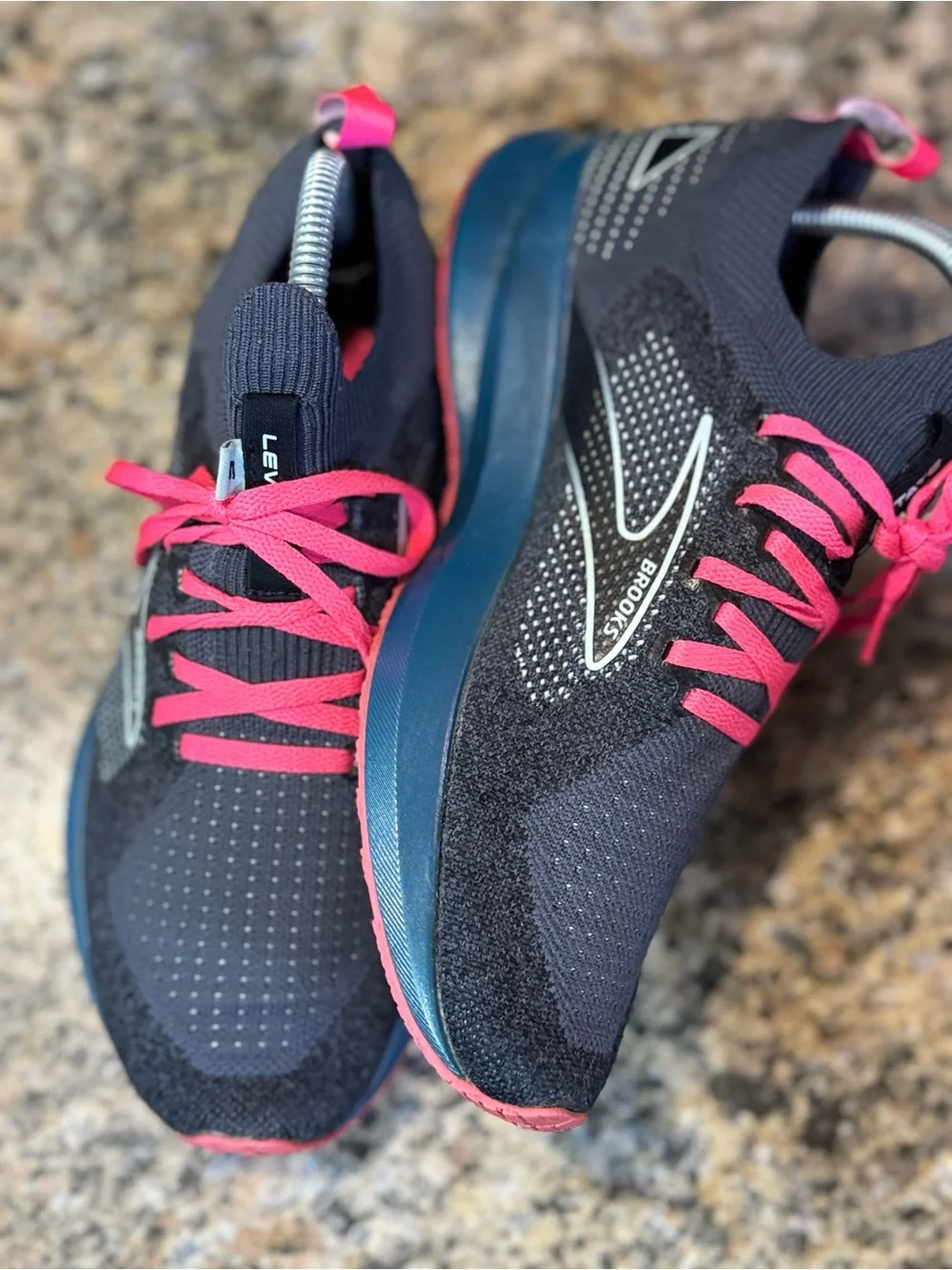 Brooks Levitate StealthFit 5 Shoes Women’s Size 8.5 Running Athletic 1203591B067